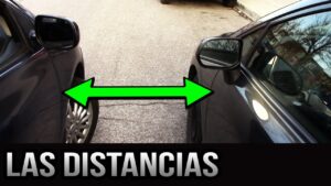 cual es la distancia ideal para estacionar frente a un garaje